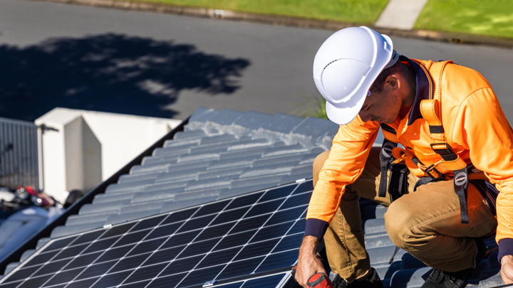 Roofing Contractor in Topeka 