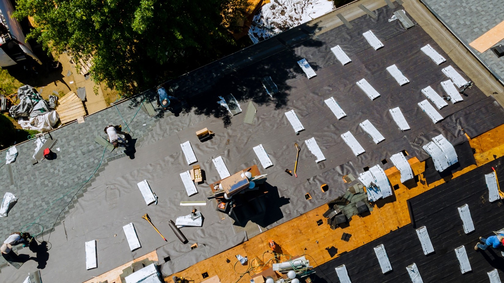 commercial roofing company in Lawrence